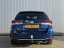 Toyota Auris Touring Sports 1.8 Hybrid Lease Pro NL Auto Panorama Trekhaak Stoel Verwarming Cruise PDC