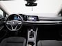 Volkswagen Golf 1.5 TSI Style | 130PK | 18 Inch| ErgoActive Stoelen | Panoramadak | Apple Carplay |