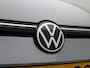 Volkswagen Golf 1.5 TSI Style | 130PK | 18 Inch| ErgoActive Stoelen | Panoramadak | Apple Carplay |