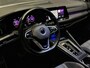 Volkswagen Golf 1.4 eHybrid GTE | Panorama-schuif-/kanteldak | Trekhaak | IQ Lights | Winter-pakket | Start/stop systeem | 12 Maanden BOVAG Garantie |