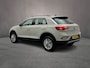 Volkswagen T-Roc Life Business 1.5 TSI 150pk DSG Automaat Adaptive cruise control, Stoelverwarming, Navigatie, LED koplampen, Achteruitrijcamera, App connect, Parkeer assistent