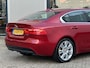 Jaguar XE 2.0 Portfolio | Pano-schuifdak/Leder/Camera/Trekhaak/Bi-Xenon