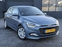 Hyundai i20 1.0 T-GDI Comfort Navi,Trekhaak,Camera,Rijstrooksensor,Pdc,2e Eigenaar,Clima,Cruise,Apk tot 06-2026