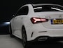 Mercedes-Benz A-klasse 250 e Business Solution AMG Limited [TREKHAAK INKLAPBAAR, DIGITAL DASH, SCHUIFKANTELDAK, APPLE CARPLAY, ANDROID, SFEERVERLICHTING, CAMERA, ADAPTIVE CRUISE, STOELVERWARMING, PDC V+A, HALF LEDER, CLIMATE, NIEUWSTAAT]