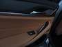 BMW 5-Serie Touring 520i High Executive Edition | HarmanKardon | Panoramadak | Wegkl.th | 19” | Leer/Memory/Stoelverw | Dodehoek |