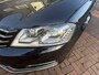 Volkswagen Passat Variant 2.0 TDI Highline Automaat Bj 2014 Apk 08-2026 Luxe uitvoering !! 141pk
