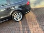 Volkswagen Passat Variant 2.0 TDI Highline Automaat Bj 2014 Apk 08-2026 Luxe uitvoering !! 141pk