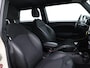 MINI Cooper Mini 1.6 122 PK 6-BAK + 17 INCH | CRUISE CONTROL | ZWART DAK | SPORTSTOELEN | STRIPING