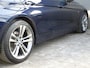 BMW 3-Serie 320i Executive Sport * PDC * SPORT STOELEN * XENON !!