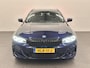 BMW 3-Serie Touring 320e LCI New Model 2023 Innovation Pack 18" Wheels Park Pack Sportline Curved Screen HUD Display Privacy Glass