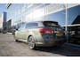 Toyota Avensis Wagon 1.8 VVTi Dynamic Business | Trekhaak