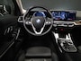 BMW 3-Serie Touring 320e Sport NW TYPE [TREKHAAK INKLAPBAAR, MEMORY SEATS, APPLE CARPLAY, ANDROID, LEDVERLICHTING, CAMERA, STOELVERWARMING, VOL LEDER, CRUISE, CLIMATE, NIEUWSTAAT]