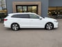 Volkswagen Passat Variant 1.5 eHybrid Business | Dode hoek | Camera | Trekhaak | Head-up | Rijklaar incl. 1 jaar Bovag garantie