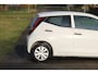 Toyota Aygo X 1.0 VVT-i / x-Fun / Airco / Elektrische ramen / Stuurbekrachtiging / Bluetooth / enz.