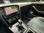 Volkswagen Passat 1.4 TSI GTE Connected Series Plus / Navi / Pano / Xenon /