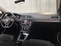 Volkswagen Golf 1.5 TSI Comfortline Business Alcantara Stoelverwarming Navigatie Parkeersensoren DAB+