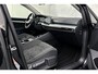 Volkswagen Golf Variant 1.0 eTSI Life Business | Trekhaak | Stoelverwarming | Camera | Digitaal display