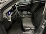 Volkswagen Golf 1.5 204pk DSG eHybrid Life Edition · Camera · Stoel-&Stuurverwarming · Apple/Android Car Play · 18'' Inch · Garantie t/m 10-06-2029 of 100.000km