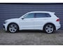 Volkswagen Tiguan 1.4 TSI ACT - 150 PK - R LINE EXTERIEUR - CARPLAY - TREKHAAK - FULL LED -