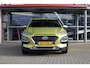 Hyundai Kona 1.0T Fashion | Trekhaak | Cruise Control | Climate Control | Camera |
