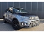 Suzuki Vitara 1.5 Hybrid Style APPLECARPLAY EN ANDROID AUTO | 1E EIGENAAR | LAGE KM STAND | SENSOREN V+A | RIJHULPSYSTEMEN | DEALER ONDERHOUDEN | SCHUIFKANTELDAK | LM VELGEN  |CLIMATE EN CRUISE CONTROL |
