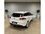 Renault Clio Estate 0.9 TCe Limited - Parkeersensor - Navi - Bluetooth - Led