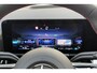 Mercedes-Benz EQA EQA 250+ Business Solution AMG | Premium Pakket | Nightpakket | Panoramadak | Head-Up | Parktronic met 360° camera | LED | Burmester 3D Audio | Sfeerverlichting | Keyless-Go