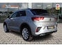 Volkswagen T-Roc 1.5 TSI R-Line | ACC | Camera | Keyless |