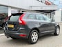 Volvo XC60 2.4 D5 AWD Momentum - Leder