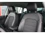 Volkswagen Golf Variant 1.4 TSI Business Edition Connected R 125PK / 92kW DSG, NL auto dealeronderhouden, R-Line Business Edition, privacy glas, 17" 'Madrid' LMV, half lederen bekleding ErgoActive stoel, stoelverwarming, achteruitrijcamera (rear view), elektrisch verstel-, verwarm- en inklapbare buitenspiegels (spiegel pakket), multifunctioneel lederen stuurwiel, cruise control, parkeersensoren voor en achter (pdc), DAB+, navigatie