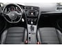Volkswagen Golf Variant 1.4 TSI Business Edition Connected R 125PK / 92kW DSG, NL auto dealeronderhouden, R-Line Business Edition, privacy glas, 17" 'Madrid' LMV, half lederen bekleding ErgoActive stoel, stoelverwarming, achteruitrijcamera (rear view), elektrisch verstel-, verwarm- en inklapbare buitenspiegels (spiegel pakket), multifunctioneel lederen stuurwiel, cruise control, parkeersensoren voor en achter (pdc), DAB+, navigatie