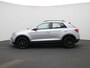 Volkswagen T-Roc 1.0 TSI Life | 18 Inch Velgen | Camera | parkeersensoren | Led | Cruise Control | Apple carplay |