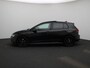 Volkswagen Golf 2.0 TSI GTI | 245 PK | Black Pack | Panorama-schuif-/kanteldak | Head-up display | Digital Display | Keyless | Diefstalalarm | Led- Mistlampen | Achteruitrijcamera | Adaptief Onderstelregel (Sport) | 19' Inch Estrolo Velgen (Zwart) |