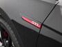 Volkswagen Golf 2.0 TSI GTI | 245 PK | Black Pack | Panorama-schuif-/kanteldak | Head-up display | Digital Display | Keyless | Diefstalalarm | Led- Mistlampen | Achteruitrijcamera | Adaptief Onderstelregel (Sport) | 19' Inch Estrolo Velgen (Zwart) |