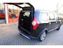 Dacia Lodgy 1.2 TCe Stepway 7-pers Navi|Airco|LMV|Trekhaak