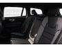 Volvo V60 T6 Plug-in hybrid AWD Plus Dark | Trekhaak | Rondom zichtcamera | Stoelverwarming voor en achter | Adaptieve cruise control | Keyless | Apple carplay/Android auto |