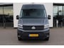 Volkswagen Crafter 35 2.0 TDI L3H3 Exclusive 177PK / 130kW Achteruitrijcamera, verwarmbare voorstoelen, Apple Carplay & Android Auto, verwarmbare voorruit, adaptive cruise control (ACC) met Stop&Go, parkeersensoren voor + achter, grootlichtassistent, full map navigatie, alarm klasse III, LED koplampen, trekhaakvoorbereiding