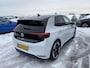 Volkswagen ID.3 First Max 58 kWh NL-Auto vol luxe, Panoramadak, stoel- & stuurverawrming, voorstoelen met massagefunctie, HUD, parkeersensoren, navigatie, dodehoekdetectie