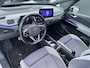 Volkswagen ID.3 First Max 58 kWh NL-Auto vol luxe, Panoramadak, stoel- & stuurverawrming, voorstoelen met massagefunctie, HUD, parkeersensoren, navigatie, dodehoekdetectie
