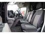 Volkswagen Crafter 35 2.0 TDI L3H3 Exclusive 177PK / 130kW, Achteruitrijcamera, Apple Carplay & Android Auto, verwarmbare voorruit, full map navigatie, parkeersensoren voor + achter, grootlichtassistent, alarm klasse III