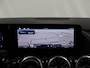 Mercedes-Benz EQA 250+ Luxury Line 71 kWh | Panoramadak | Stoelverwarming | 19" lichtmetalen velgen | Sfeerverlichting |