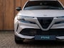 Alfa Romeo Junior 1.2 Turbo Hybrid Ibrida Speciale | LED-Matrix | Adapt. koplampen | Stoelverwarming | Pack Techno