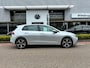 Volkswagen Golf 1.4 eHybrid Style Elek. Stoelverstelling met Memory Bestuurder / Stoelverwarming / Navi / Carplay / Parkeersensoren / 18" LM velgen