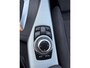 BMW 1-Serie M135i High Executive AUTOMAAT |HARMAN/KARDON | DODEHOEK DETECTIE | ACHTERUIT RIJ CAMERA| SPORT STOELEN| KEYLESS ENTRY/GO|NAVIGATIE | BI- XENON KOPLAMPEN | STOEL VERWARMING |