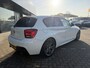 BMW 1-Serie M135i High Executive AUTOMAAT |HARMAN/KARDON | DODEHOEK DETECTIE | ACHTERUIT RIJ CAMERA| SPORT STOELEN| KEYLESS ENTRY/GO|NAVIGATIE | BI- XENON KOPLAMPEN | STOEL VERWARMING |