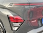 Hyundai Kona 1.6 GDI 141pk HEV N-Line | Premium audio | 360 camera | Bestuurdersstoel met geheugen | Adaptive cruise control | Dodehoek detectie | Full LED koplampen | Stoelverwarming | Stoelventilatie | Stuurverwarming