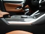 BMW 4-Serie Gran Coupe 430i M Sport 245pk Dealer O.H Sanremo Green | Panodak | Lederen Competition Stoelen Memory & Verwarmd | Adaptive Onderstel | 360 Camera | Harman & Kardon | 19" L.M | Carbon | Apple Carplay | Navigatie | Blis | Virtual | DAB |