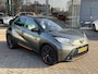 Toyota Aygo X 1.0 VVT-i S-CVT Limited AUTOMAAT | TWO TONE COLOR  | DODEHOEK DETECTIE | ACHTERUIT RIJ CAMERA| SPORT STOELEN| KEYLESS ENTRY/GO| NAVIGATIE | LED KOPLAMPEN | STOEL VERWARMING |
