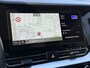 Kia Niro EV E-Niro ExecutiveLine 64 kWh | Trekhaak | SOH 100% | BTW-auto | Stoelverwarming en -verkoeling | park. sensoren V+A + Camera