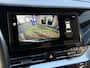 Kia Niro EV E-Niro ExecutiveLine 64 kWh | Trekhaak | SOH 100% | BTW-auto | Stoelverwarming en -verkoeling | park. sensoren V+A + Camera